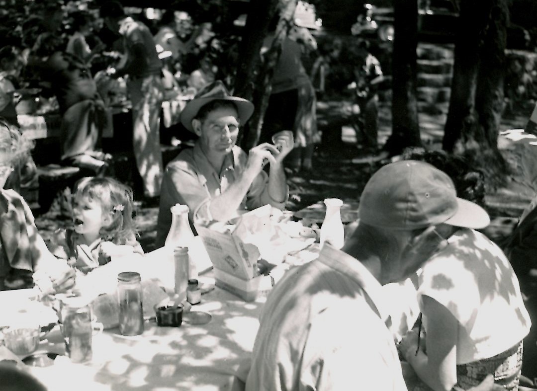 1951 Eagle Rock Picnic12.jpg