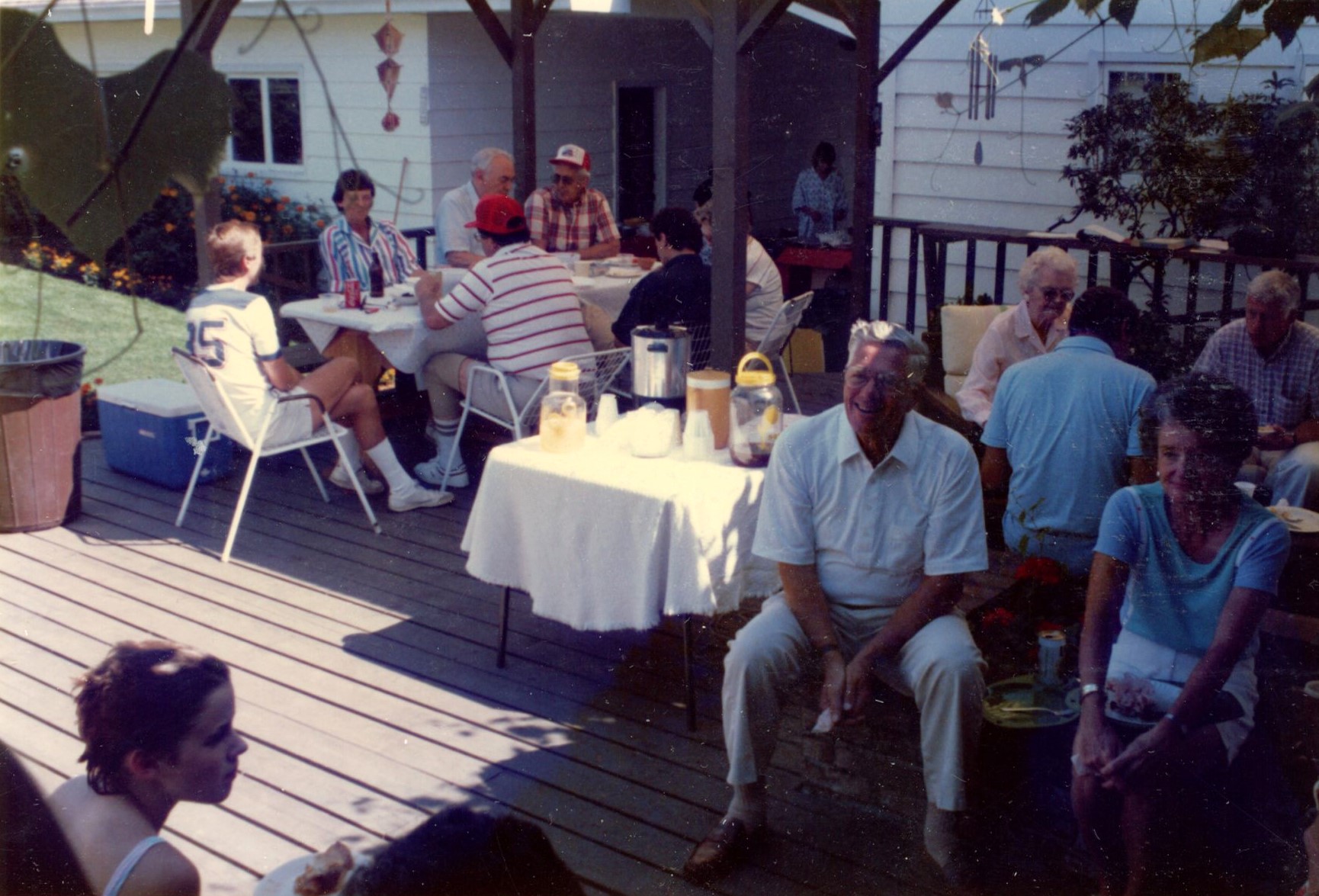 1986 Family  Picnic.jpg