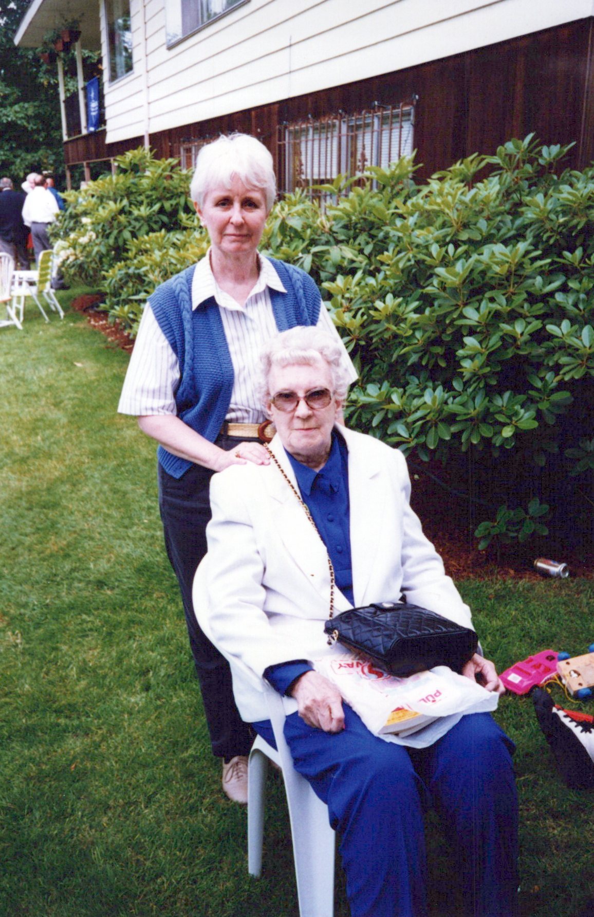 1996_Tate_Picnic_0034_a.jpg